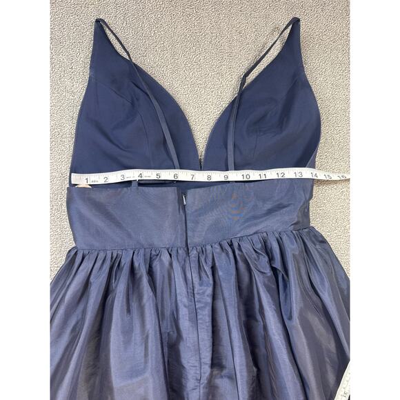 Fame and Partners Formal Dress High Low Prom Homecoming Wedding Navy Blue Size 6 - Picture 5 of 9